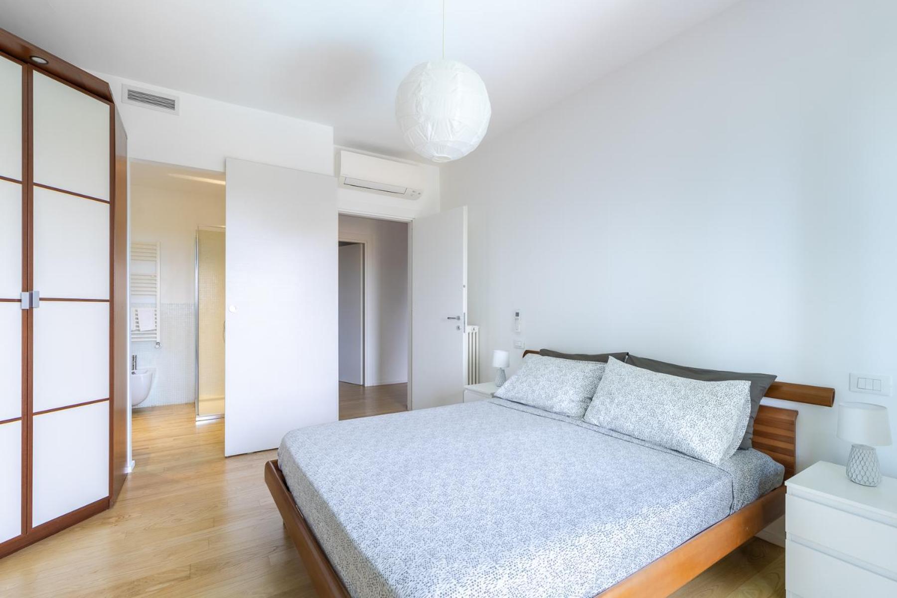Lussuoso Appartamento Vista Citta - Borgo Po - Box Auto Турин Экстерьер фото
